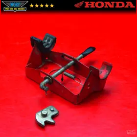 80102-961-000za Honda Genuine Oem 1981 Atc250r Seat Latch Lever Mount Bracket Set 1981-82