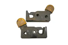 77700-01021 Kubota 18 Rtv-x1140w Left And Right Door Latch