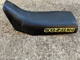 45100-18a00-58p Suzuki 1985 Quadrunner 230 Lt230ge Seat Saddle Pan Foam Cover Oem