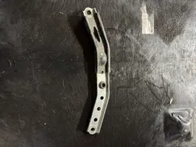 18p-82122-00-00 Yamaha Oem Yfz450r Battery Bracket Mount
