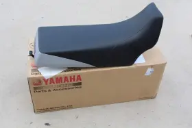 21358 Yamaha Banshee Complete Seat Black Silver Cover Latch Foam 1987-2006 Oem