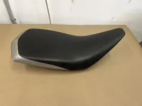 5yf-24710-01-00 Yamaha 2005 Raptor 50 Complete Seat Assembly B685