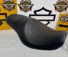 04-05 Dyna Oem Harley Gun Fighter Seat Low Wide Super Glide Ribbed Used. Price: $199.95.